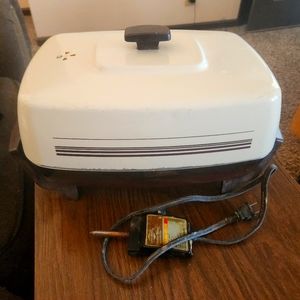 Vintage Westbend Electric Skillet